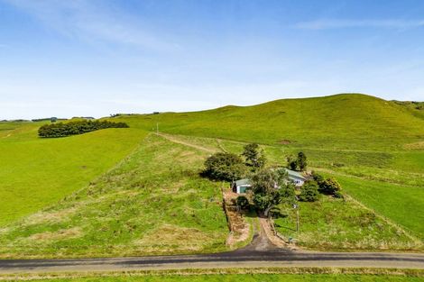Photo of property in 49 Standish Road, Toko, Stratford, 4392
