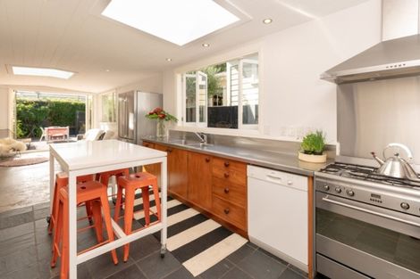 Photo of property in 200 Tinakori Road, Thorndon, Wellington, 6011