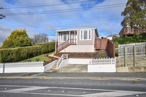 Photo of property in 4 Glen Road, Mornington, Dunedin, 9011