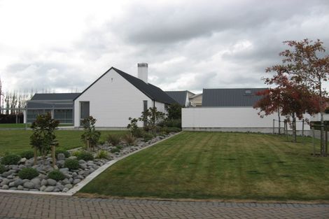 Photo of property in 7 Taunton Green, Papanui, Christchurch, 8052