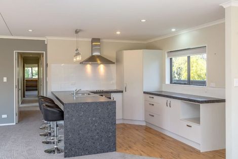 Photo of property in 12 Taylor Street, Carterton, 5713