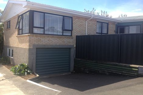 Photo of property in 42 Houchens Road, Glenview, Hamilton, 3206