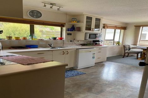 Photo of property in 66 Fyvie Avenue, Tawa, Wellington, 5028