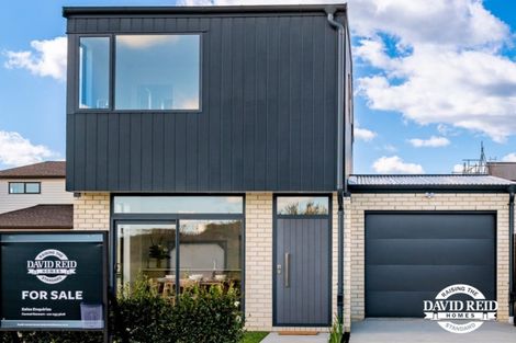 Photo of property in 32 Ngakoro Road, Karaka, Papakura, 2113