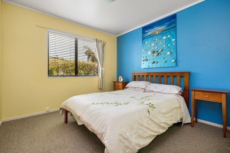 Photo of property in 2/116 Osprey Drive, Welcome Bay, Tauranga, 3112