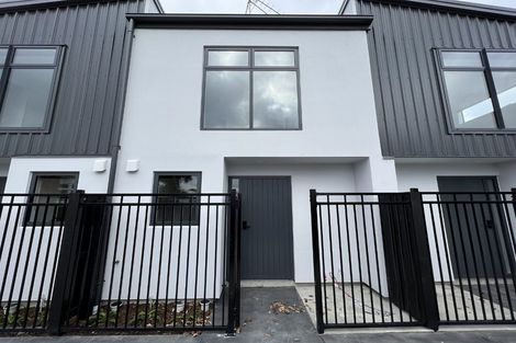 Photo of property in 2/10a Mclean Street, Linwood, Christchurch, 8062