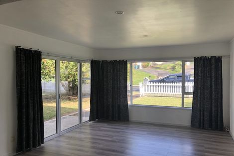 Photo of property in 24 Lingfield Street, Glenfield, Auckland, 0629