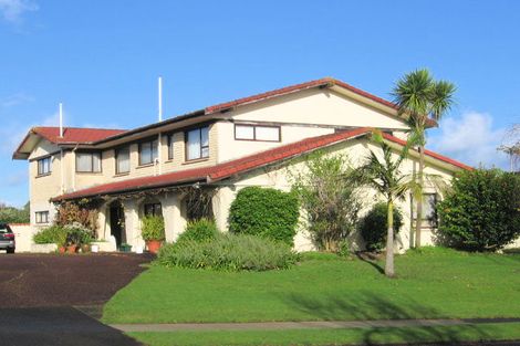 Photo of property in 16 Bramley Drive, Farm Cove, Auckland, 2012