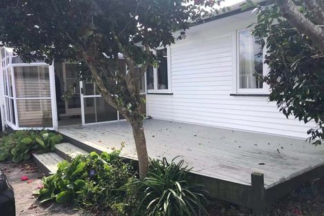 Photo of property in 60 Southsea Crescent, Silverdale, Hamilton, 3216