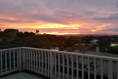 Photo of property in 40 Landscape Road, Mount Eden, Auckland, 1024