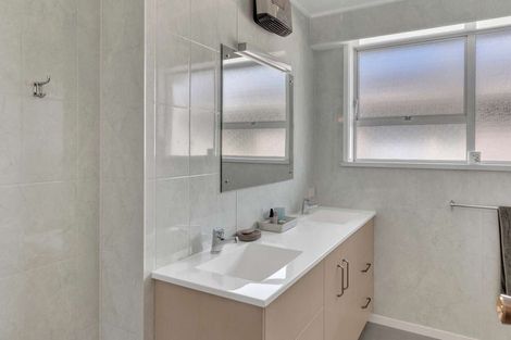 Photo of property in 56 Johnston Street, Gore, 9710