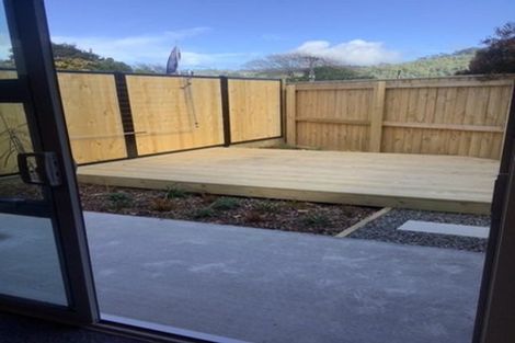 Photo of property in 27 Mcgrath Way, Taita, Lower Hutt, 5011