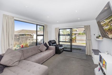 Photo of property in 2/29 Blakehall Place, Spreydon, Christchurch, 8024