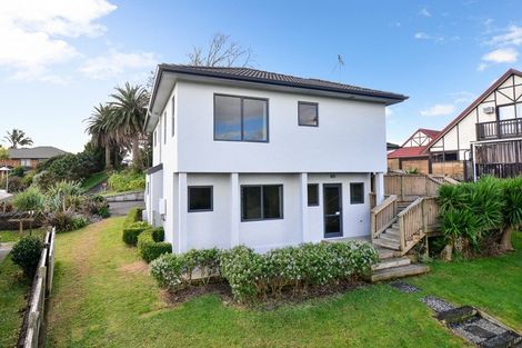 Photo of property in 30 Palm Grove Drive, Western Heights, Hamilton, 3200