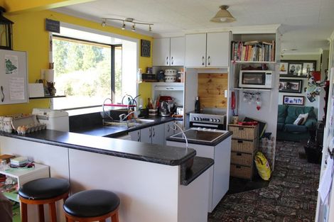 Photo of property in 92 Whitcombe Valley Road, Kokatahi, Hokitika, 7881