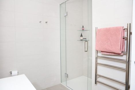 Photo of property in 301/167 Glenvar Ridge Road, Long Bay, Auckland, 0630