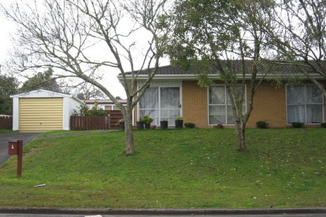 Photo of property in 1 Sheralee Place, Red Hill, Papakura, 2110
