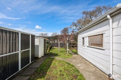 Photo of property in 132 Reynolds Street, Taita, Lower Hutt, 5011