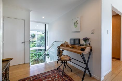 Photo of property in 45 Huia Road, Titirangi, Auckland, 0604