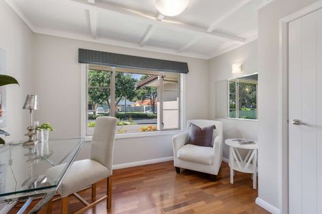 Photo of property in 3 Wayne Francis Drive, East Tamaki, Auckland, 2016