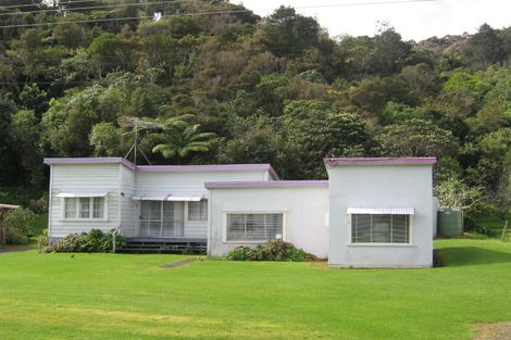 Photo of property in 540 Thames Coast Sh25 Road, Te Puru, Thames, 3575
