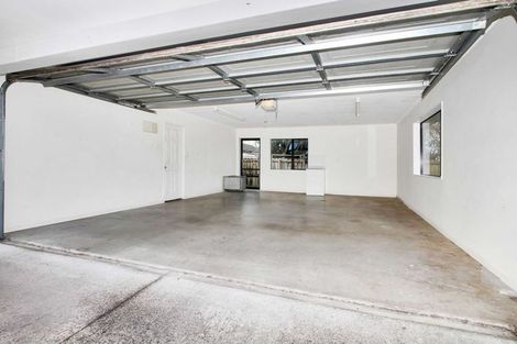 Photo of property in 72b Manuroa Road, Takanini, 2112