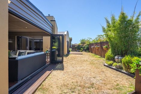 Photo of property in 38 Regent Drive, Paraparaumu Beach, Paraparaumu, 5032