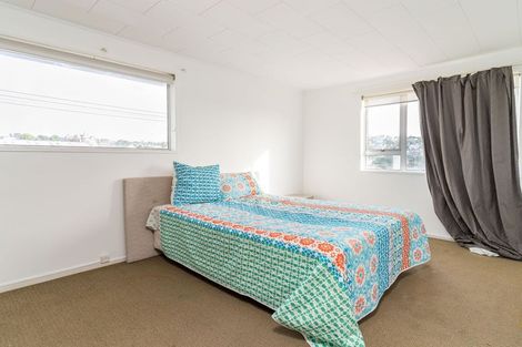 Photo of property in 7e Lawrence Street, Mornington, Dunedin, 9011