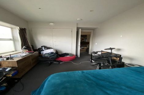 Photo of property in 16 Austin Street, Mount Victoria, Wellington, 6011