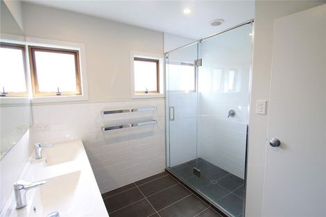 Photo of property in 9 Coromandel Crescent, Mairangi Bay, Auckland, 0630