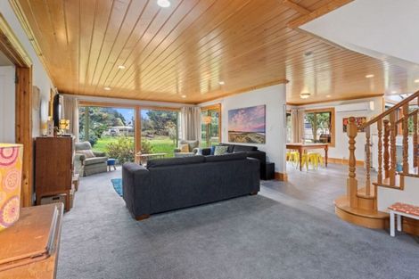 Photo of property in 37 Allin Drive, Waikuku Beach, 7402