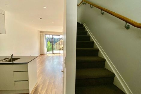 Photo of property in 8/36 Kaipatiki Road, Glenfield, Auckland, 0629