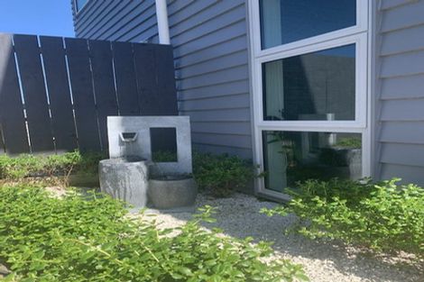 Photo of property in 17 Limmer Place, Browns Bay, Auckland, 0632