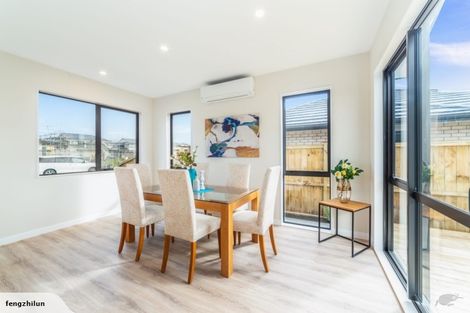 Photo of property in 4 Ropere Street, Kumeu, 0810