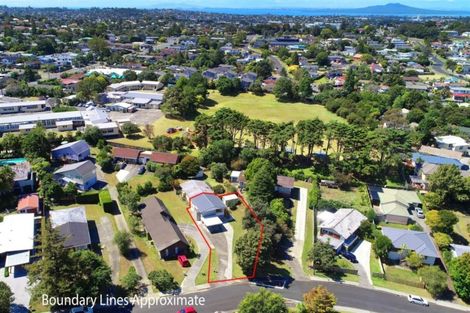 Photo of property in 1/20 Gladys Avenue, Glenfield, Auckland, 0629