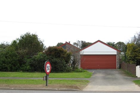 Photo of property in 16 Ropiha Street, Fitzroy, New Plymouth, 4312