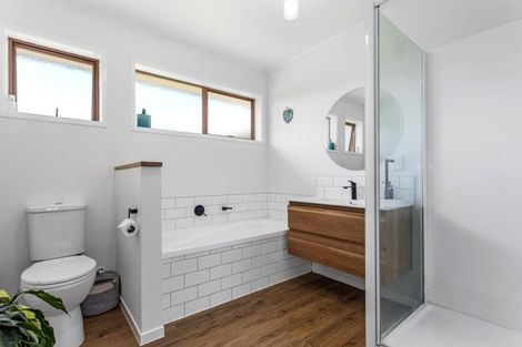 Photo of property in 114 Riverside Drive, Whakatane, 3120