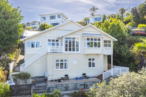 Photo of property in 20 Brewster Street, Bluff Hill, Napier, 4110