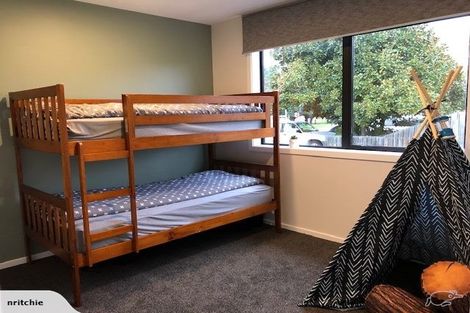 Photo of property in 37 Montrose Avenue, Culverden, 7392