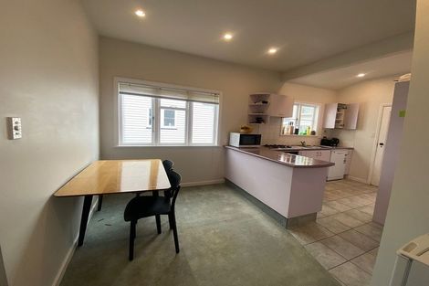 Photo of property in 8 Fife Lane, Miramar, Wellington, 6022