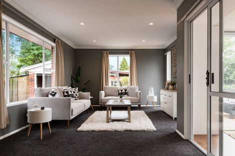 Photo of property in 77 Daniels Road, Redwood, Christchurch, 8051