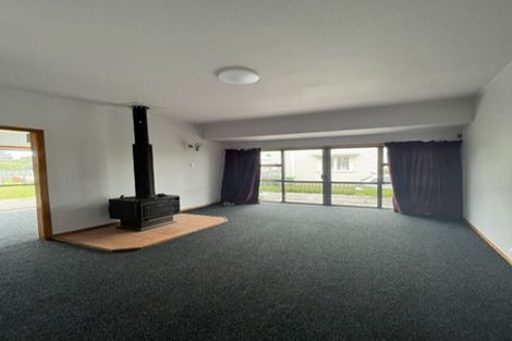 Photo of property in 36 Oakley Avenue, Waterview, Auckland, 1026