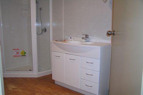 Photo of property in 33 Queen Street, Brighton, Dunedin, 9035