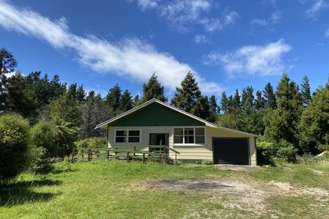 Photo of property in 297 Collingwood-puponga Main Road, Collingwood, 7073