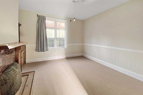 Photo of property in 16 Edgeware Road, St Albans, Christchurch, 8014