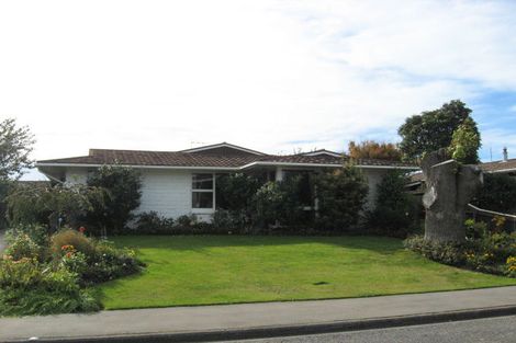 Photo of property in 32 Bucknell Street, Sockburn, Christchurch, 8042