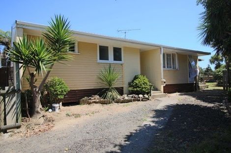 Photo of property in 38 Huia Street, Waiuku, 2123