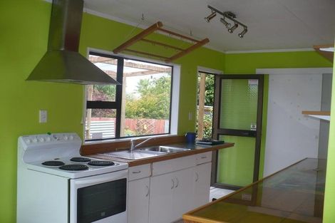 Photo of property in 2/221 Don Buck Road, Massey, Auckland, 0614