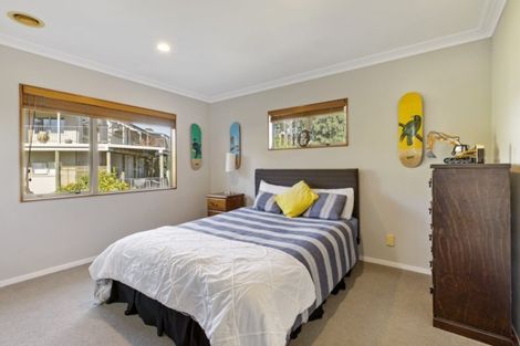 Photo of property in 17 Greenfield Drive, Western Heights, Hamilton, 3200