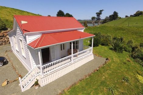 Photo of property in 2 Emay Crescent, Pahi, Paparoa, 0571